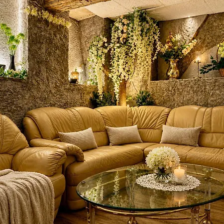 Sofia Private Wellness - Sauna & Jacuzzi Praga