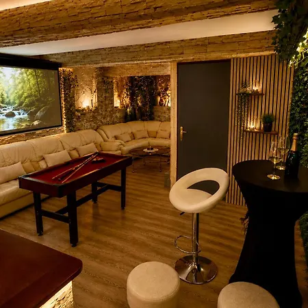 Apartamento Sofia Private Wellness - Sauna & Jacuzzi