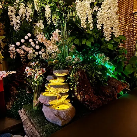Sofia Private Wellness - Sauna & Jacuzzi * Praga