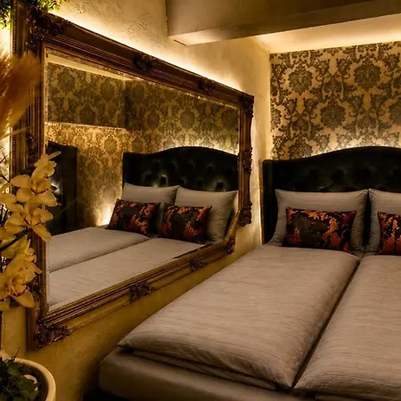 Sofia Private Wellness - Sauna & Jacuzzi * Praga